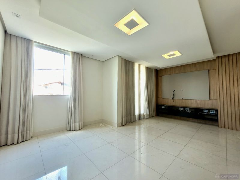 Apartamento no Universitário, Divinópolis