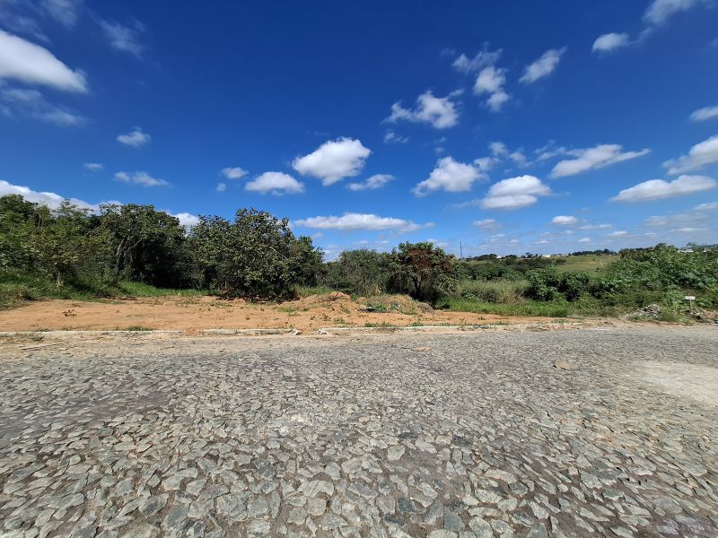 Lote no Nações, Divinópolis