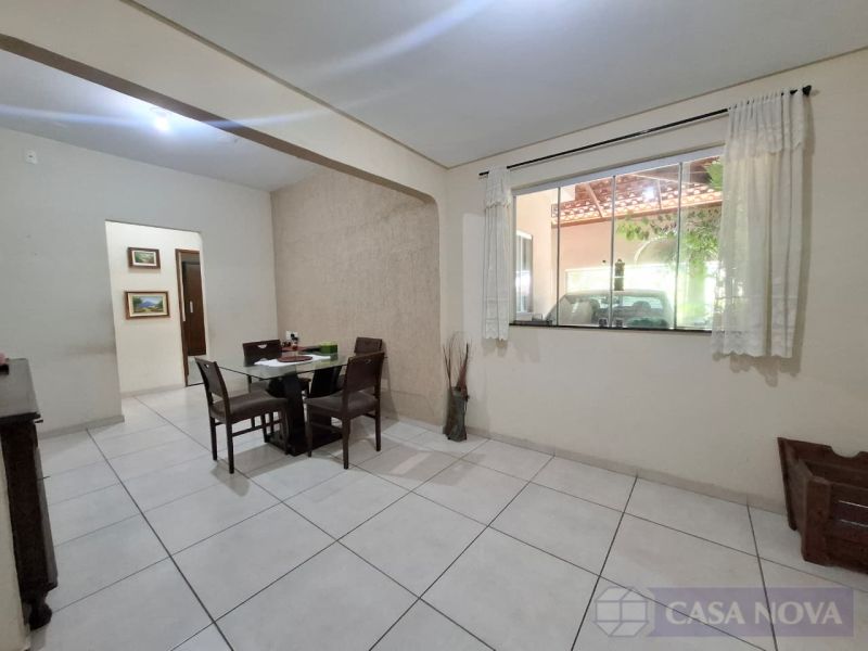 Casa no Prolongamento Bom Pastor, Divinópolis