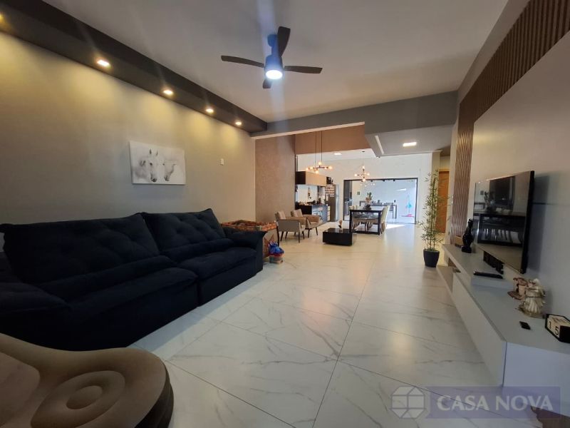 Casa no Alta Ville, Divinópolis