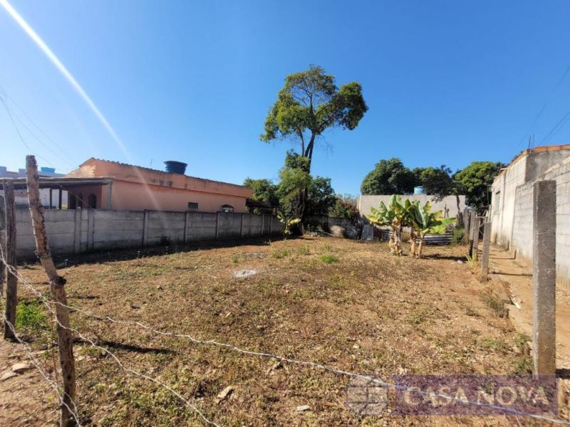 Lote no Jardim Candides, Divinópolis