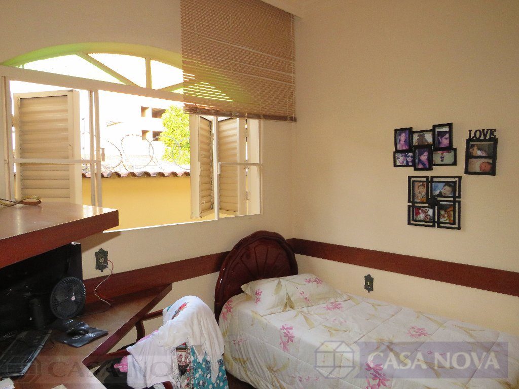 Casa à venda no Bom Pastor com 470 m², 7 quartos e 8 vagas — foto 4