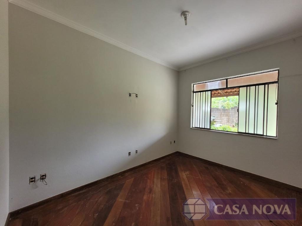 Casa à venda no Belvedere com 220 m², 4 quartos e 2 vagas — foto 3