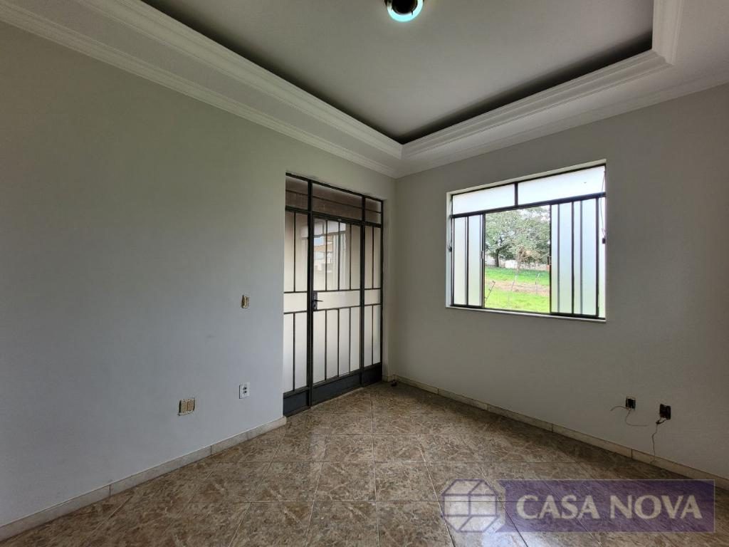 Casa à venda no Belvedere com 220 m², 4 quartos e 2 vagas — foto 5