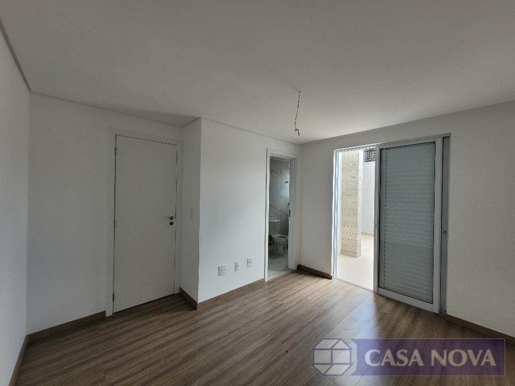 Apartamento à venda no Centro com 102 m², 3 quartos e 2 vagas — foto 2