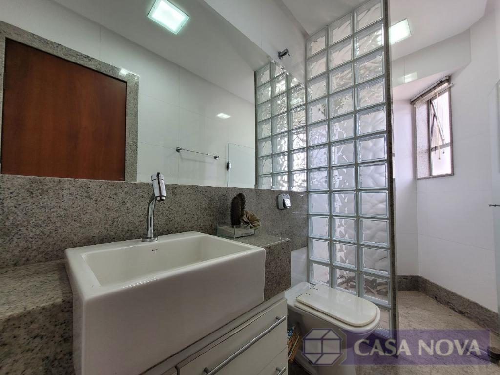 Apartamento à venda no Centro com 230 m², 4 quartos e 3 vagas — foto 2