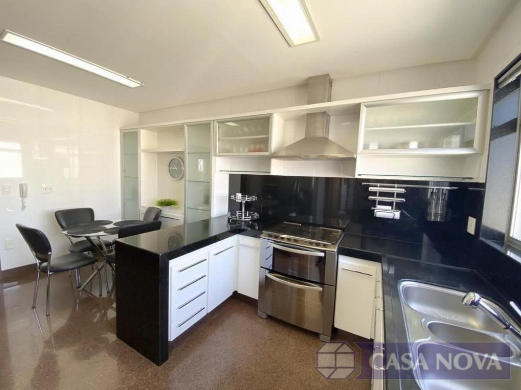 Apartamento à venda no Centro com 230 m², 4 quartos e 3 vagas — foto 5