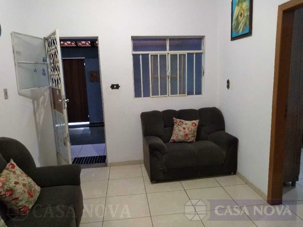 Casa à venda nos Interlagos com 150 m², 3 quartos e 2 vagas — foto 4