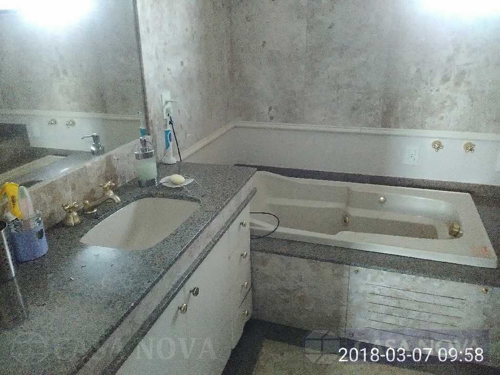 Apartamento à venda no Centro com 225 m², 4 quartos e 3 vagas — foto 3