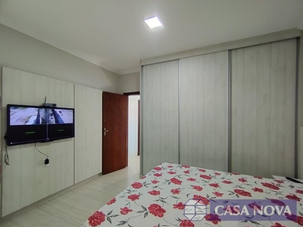 Sobrado à venda nos Das Oliveiras com 160 m², 3 quartos e 1 vaga — foto 4