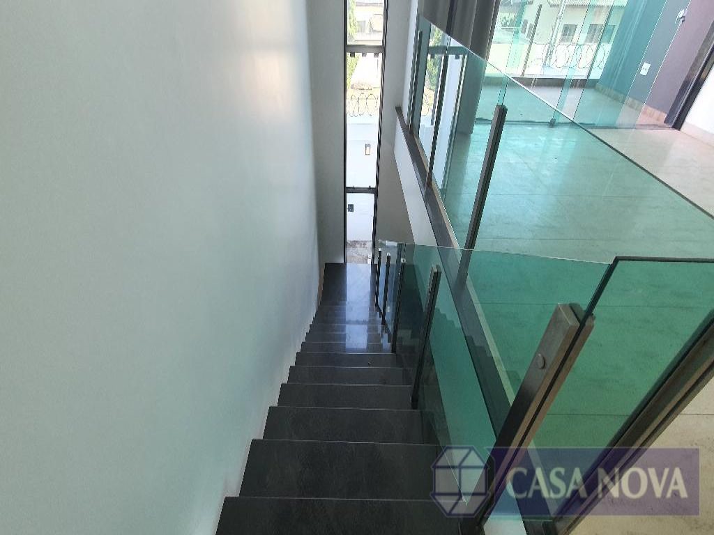Casa à venda no Liberdade com 376 m², 4 quartos e 3 vagas — foto 4