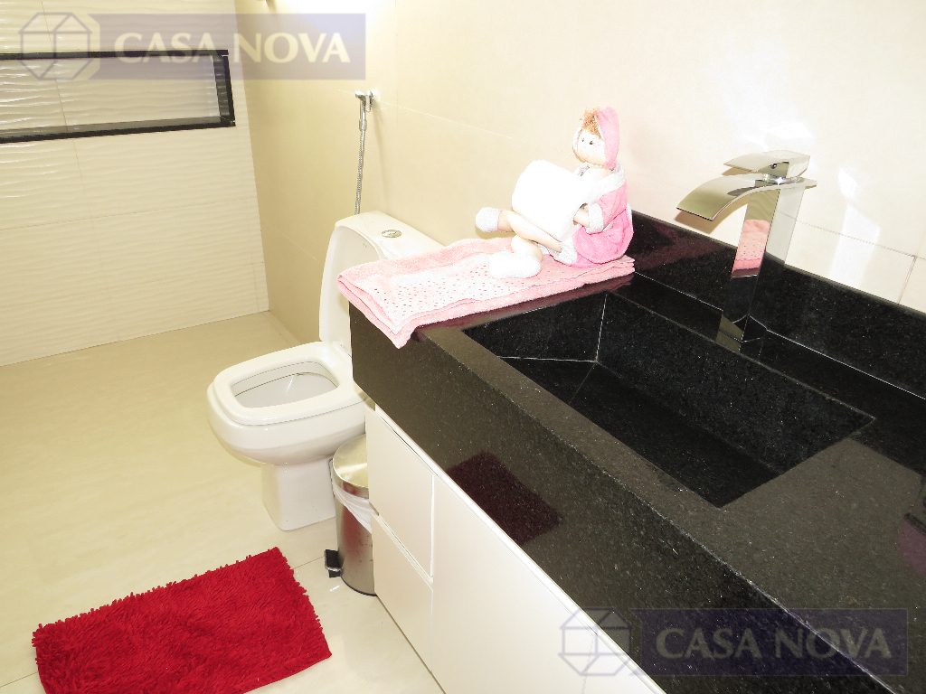 Casa à venda no Rancho Alegre com 360 m², 5 quartos e 5 vagas — foto 4