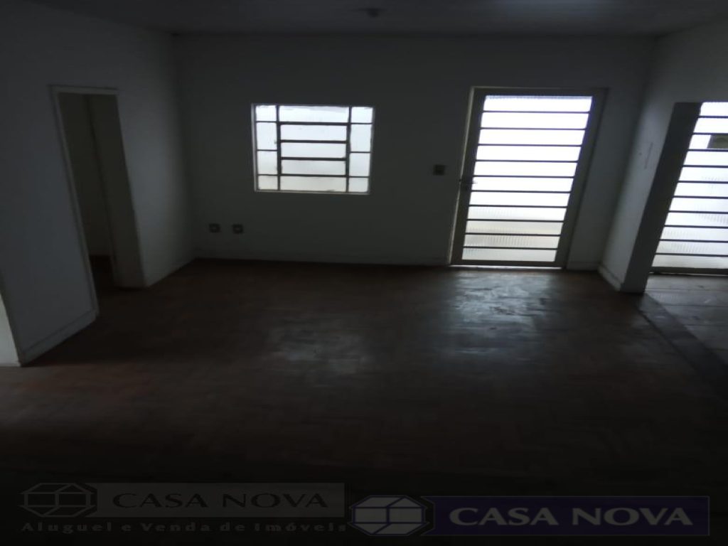 Casa à venda no Centro com 147 m² e 2 quartos — foto 2