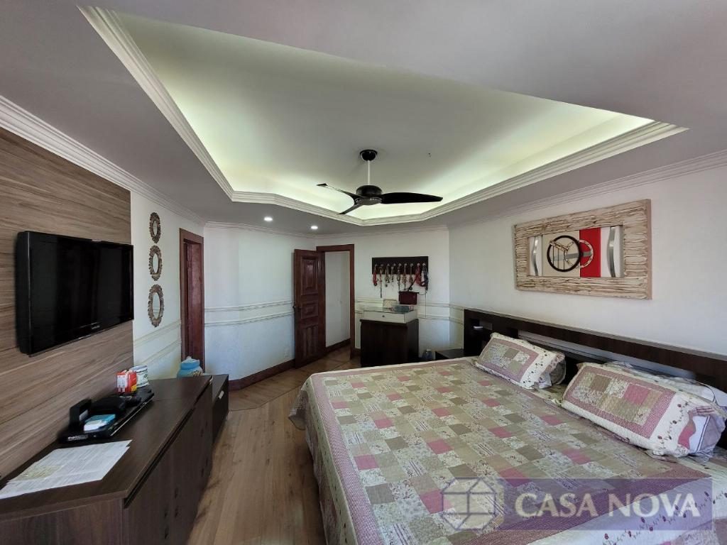 Apartamento à venda no Centro com 226 m², 3 quartos e 2 vagas — foto 3