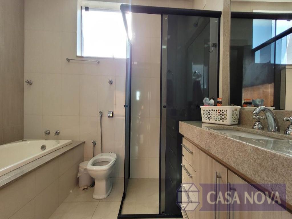 Cobertura à venda no Santo Antônio com 219 m², 4 quartos e 7 vagas — foto 3
