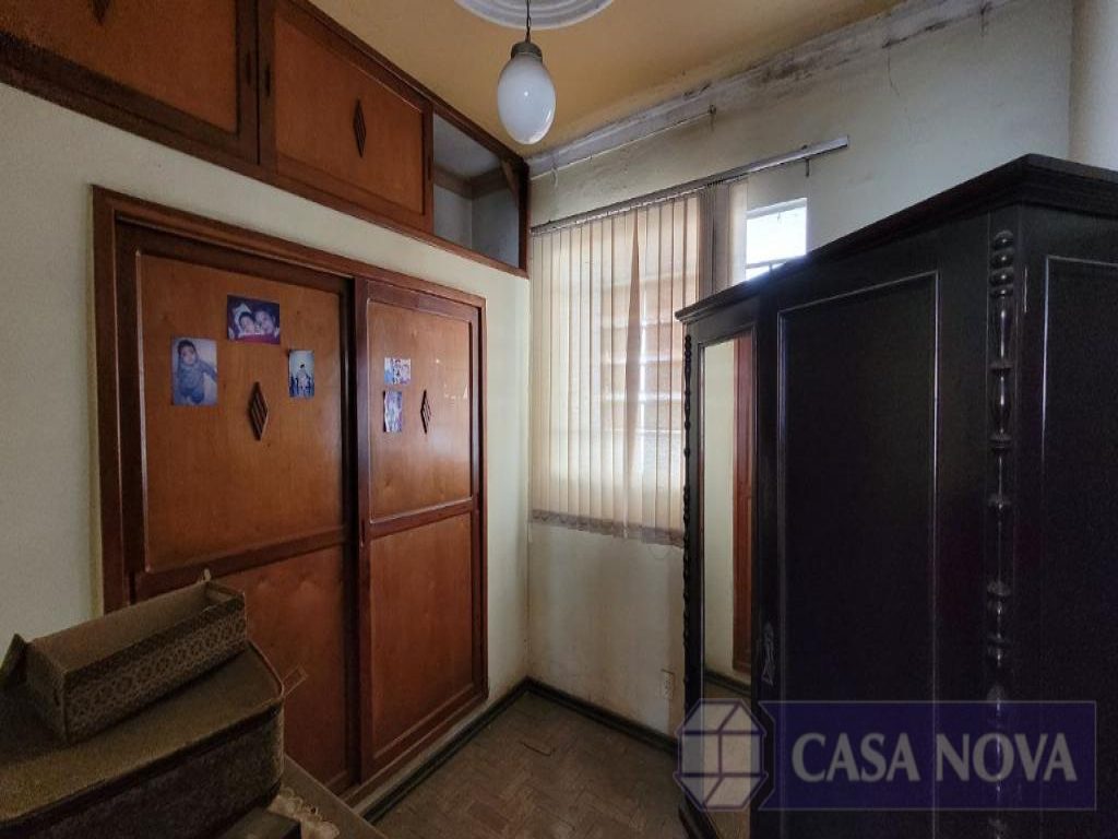 Casa à venda no Centro com 220 m², 3 quartos e 1 vaga — foto 4