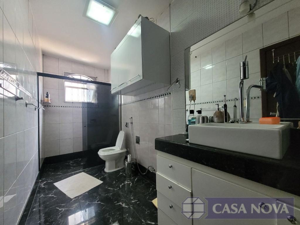 Casa à venda na Alvorada com 250 m², 5 quartos e 2 vagas — foto 3