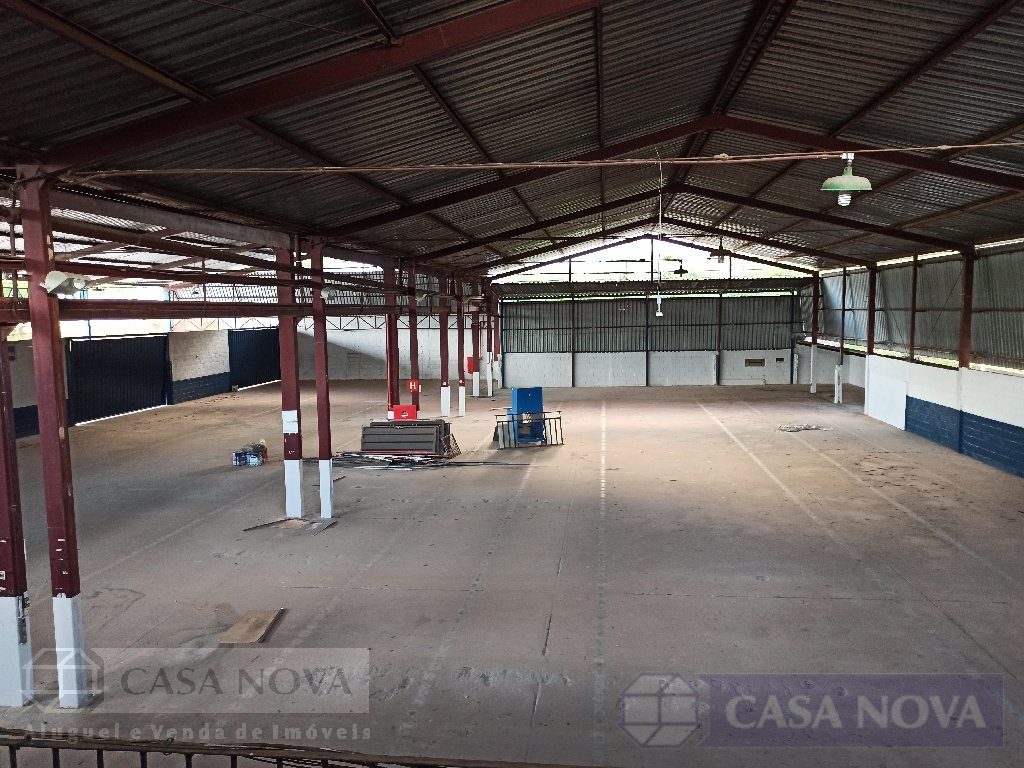 Galpão à venda na Cachoeirinha com 943 m² — foto 3