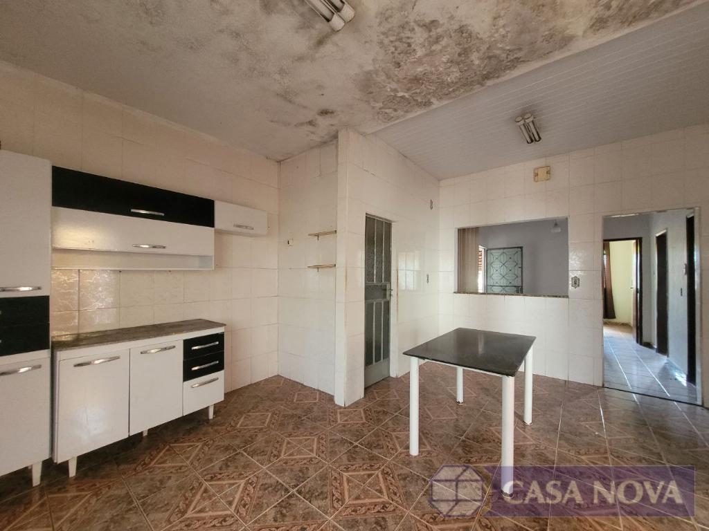 Casa à venda no Catalão com 150 m², 3 quartos e 2 vagas — foto 3