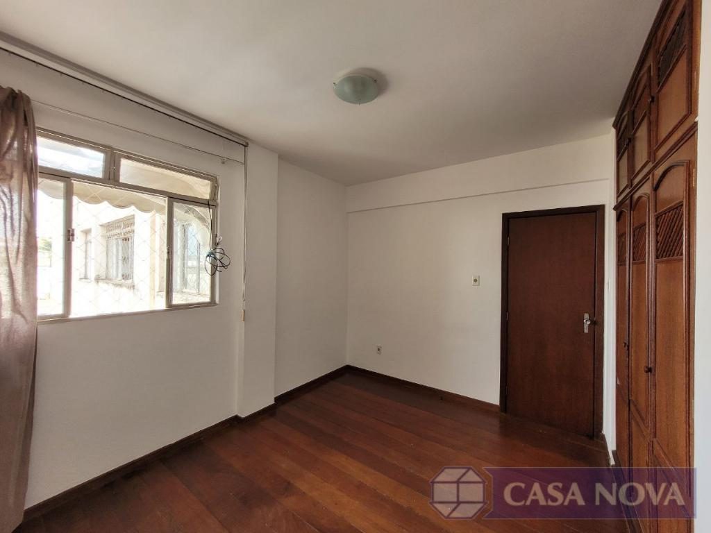 Apartamento à venda no Centro com 117 m², 3 quartos e 1 vaga — foto 4
