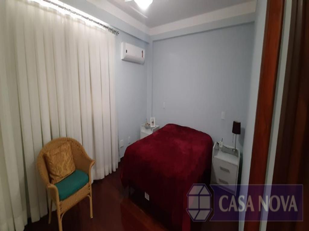 Apartamento à venda no Centro com 120 m², 4 quartos e 1 vaga — foto 2