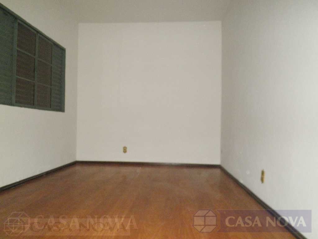 Casa à venda no Centro com 207 m², 6 quartos e 2 vagas — foto 5