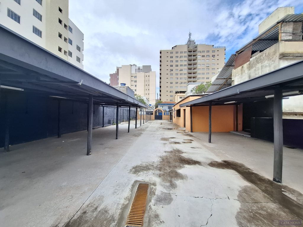 Lote para alugar no Centro com 429 m² — foto 2