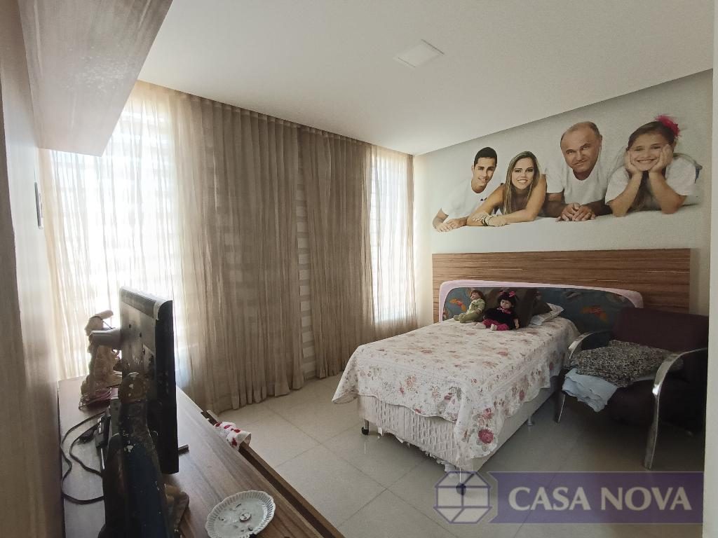 Casa para alugar no Centro com 140 m², 3 quartos e 2 vagas — foto 2