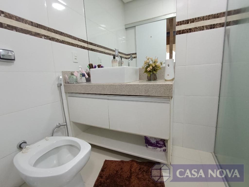 Casa para alugar no Centro com 140 m², 3 quartos e 2 vagas — foto 5