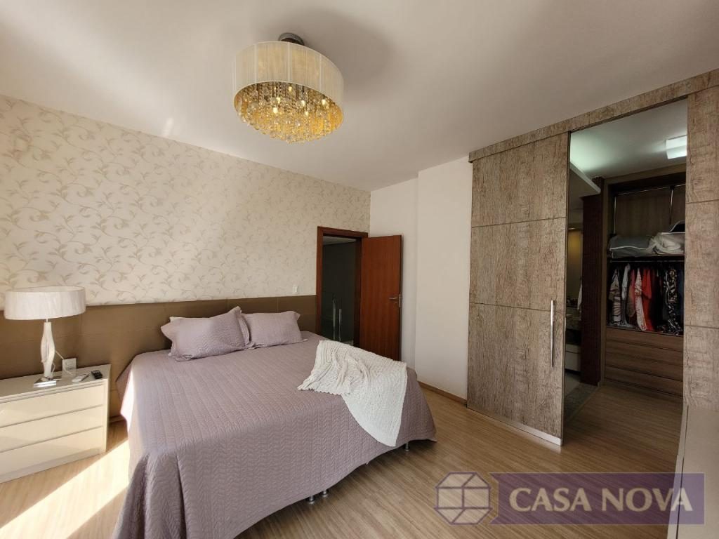 Casa à venda no Bom Pastor com 320 m², 3 quartos e 4 vagas — foto 2