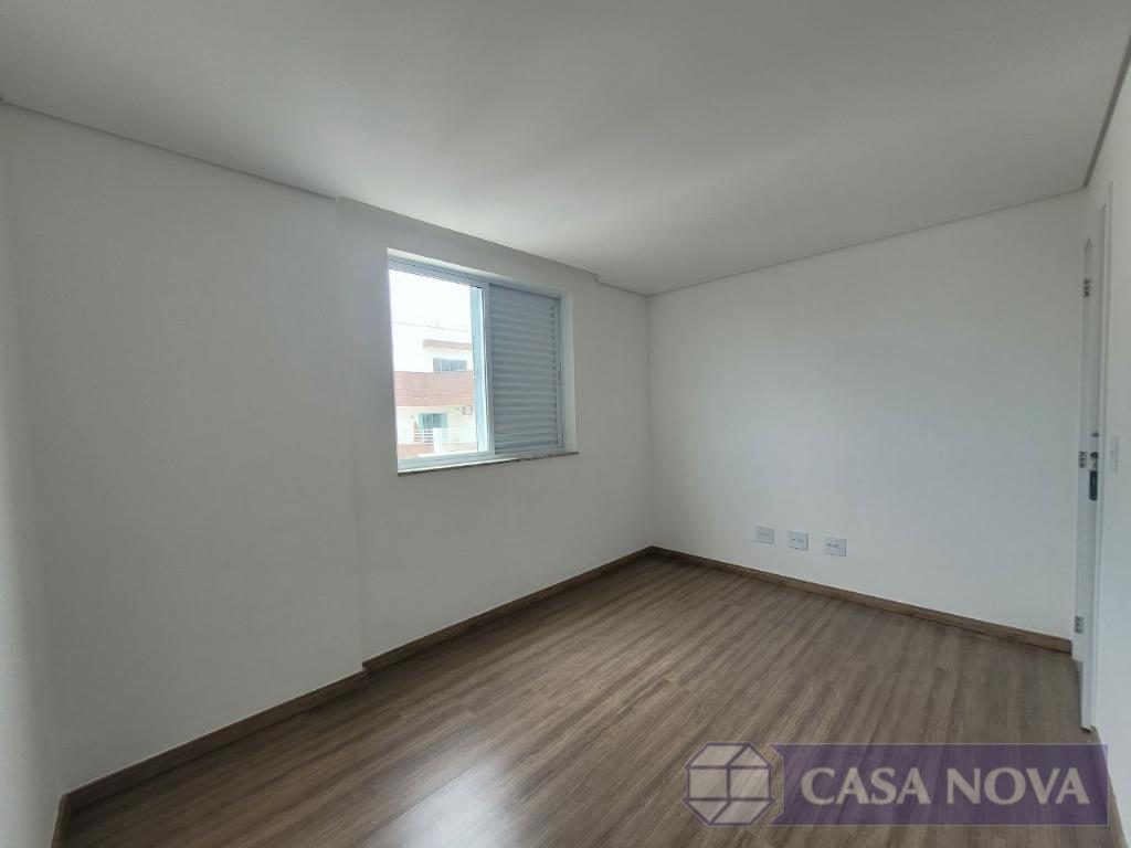 Apartamento à venda no Centro com 124 m², 4 quartos e 2 vagas — foto 4