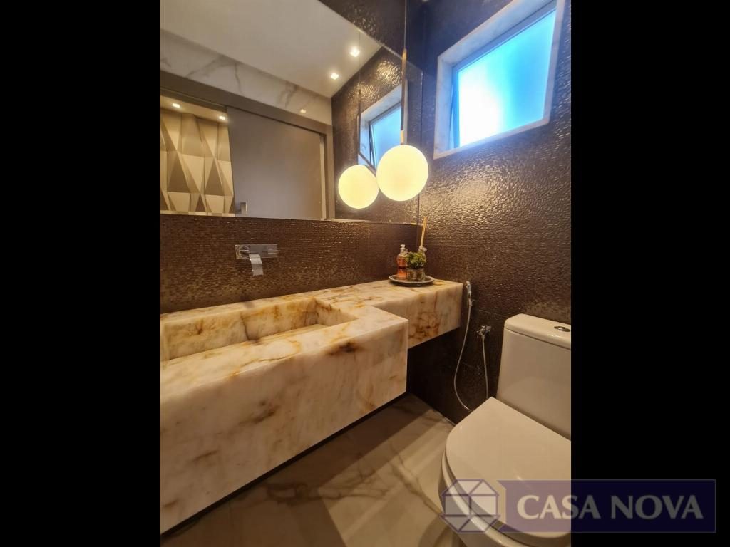 Apartamento à venda no Centro com 188 m², 3 quartos e 2 vagas — foto 2