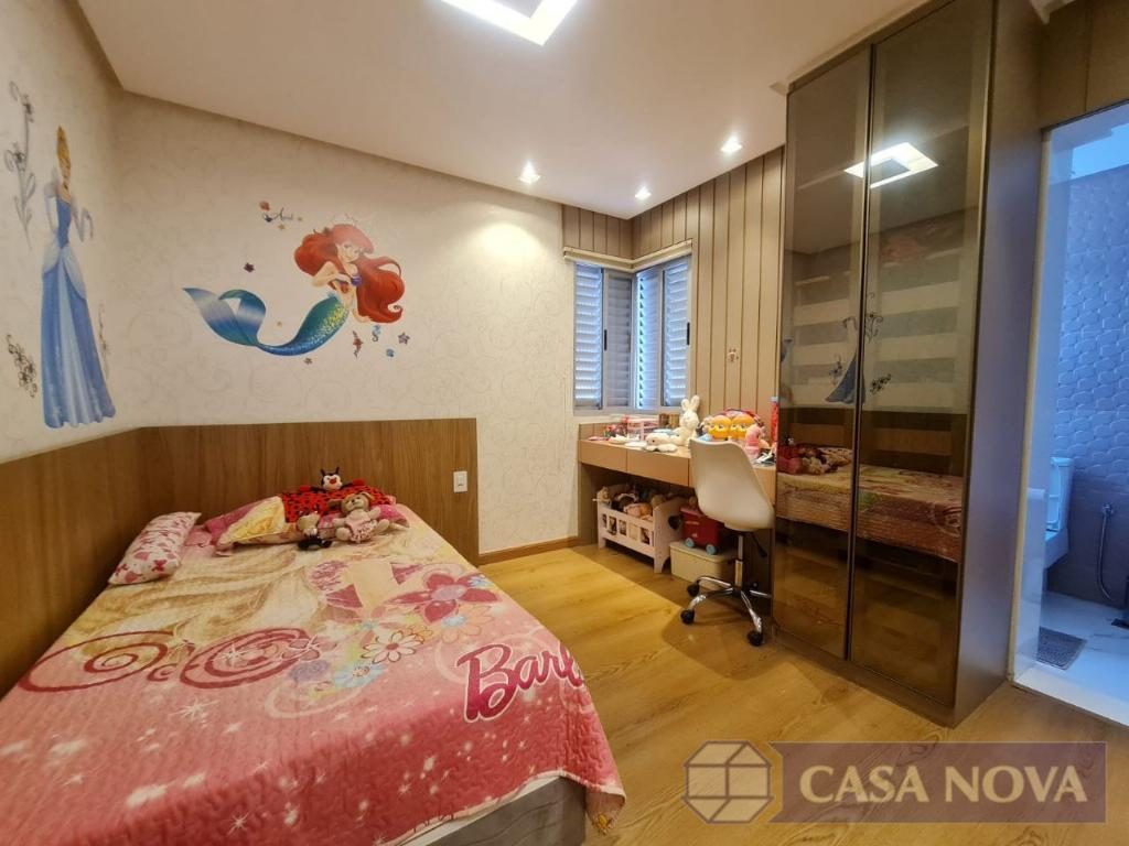 Apartamento à venda no Centro com 188 m², 3 quartos e 2 vagas — foto 3