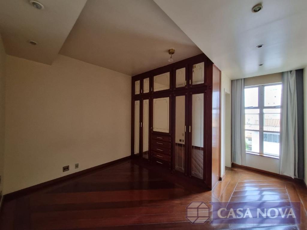 Apartamento à venda no Centro com 163 m², 4 quartos e 2 vagas — foto 2