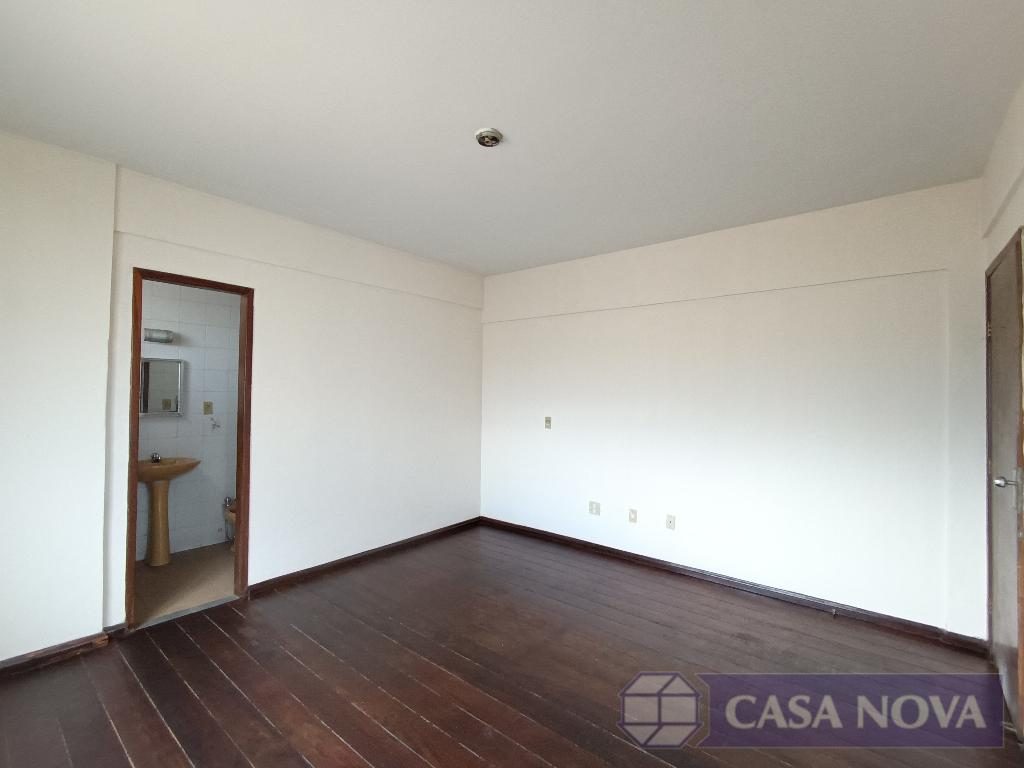 Apartamento para alugar no Centro com 120 m², 3 quartos e 1 vaga — foto 3