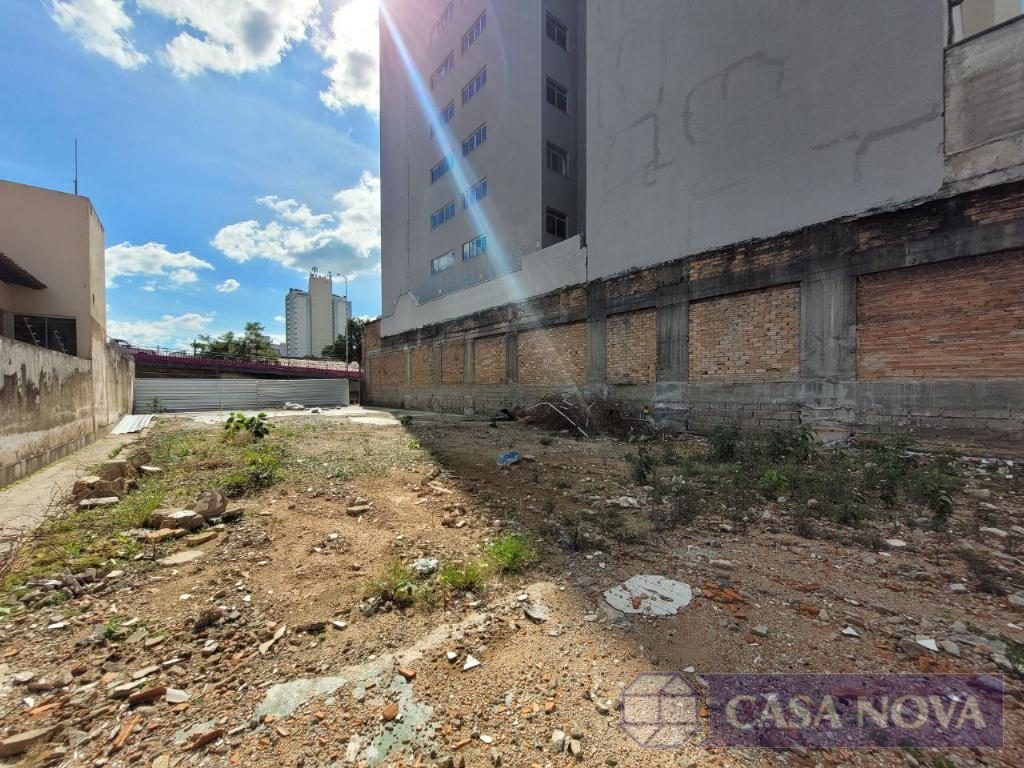 Lote à venda no Centro com 540 m² — foto 2