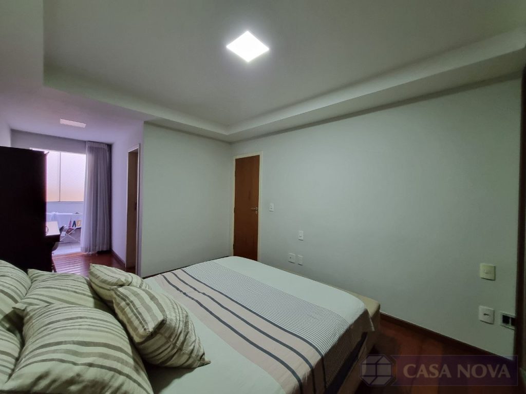 Apartamento à venda no Centro com 130 m², 3 quartos e 1 vaga — foto 3