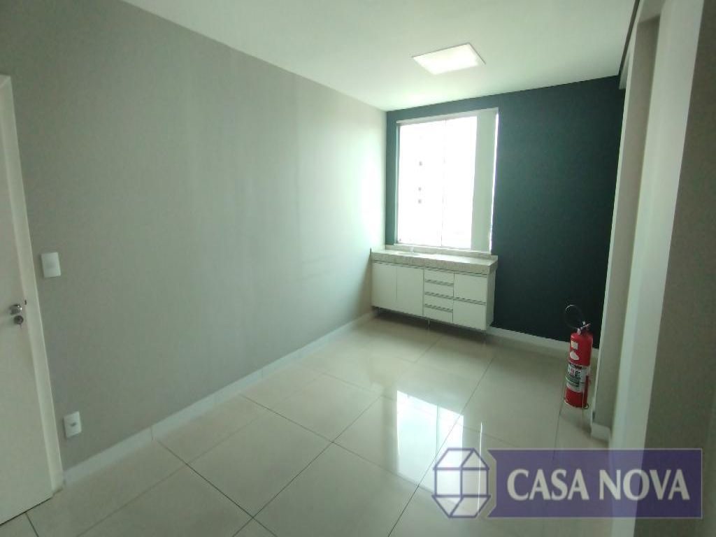Sala para alugar no Centro com 124 m² — foto 2