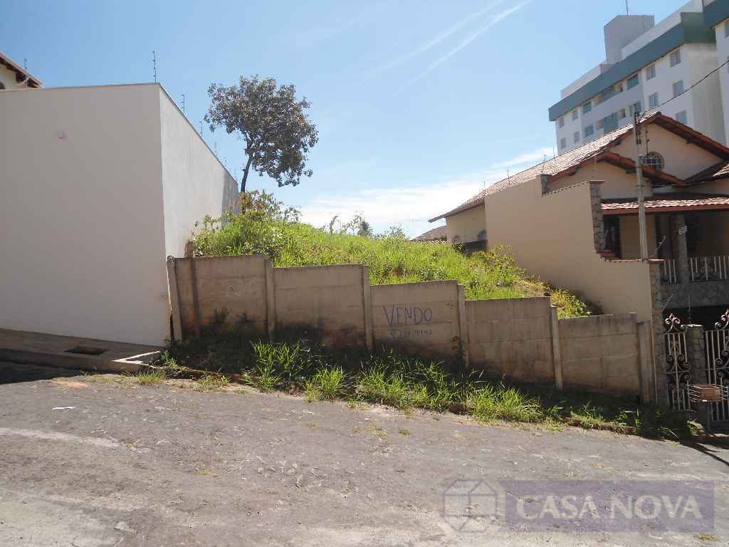 Lote para alugar na Santa Clara com 300 m² — foto 2