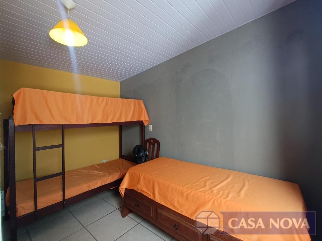 Casa para alugar no Bom Pastor com 200 m² e 9 quartos — foto 2