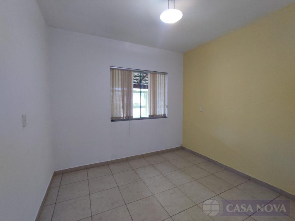 Casa à venda no Centro com 150 m², 3 quartos e 1 vaga — foto 4