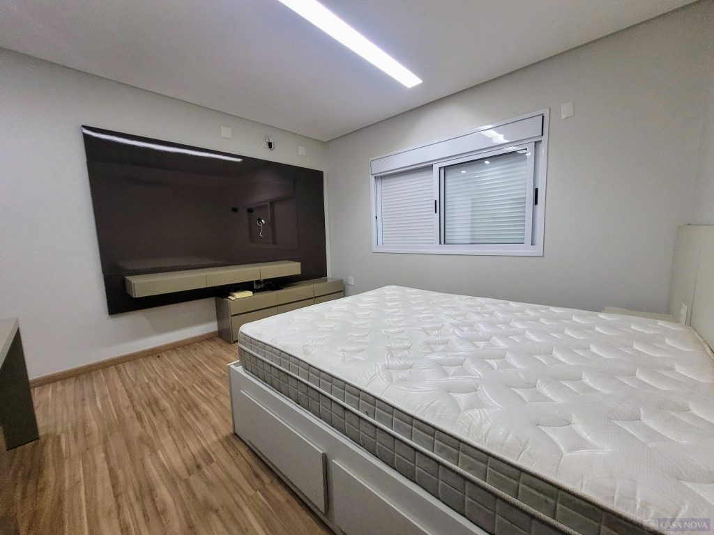 Casa à venda na Ermida com 250 m², 3 quartos e 6 vagas — foto 2