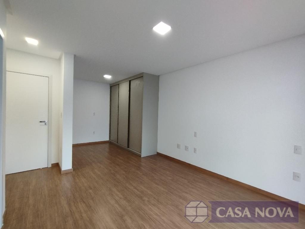 Apartamento à venda no Centro com 135 m², 3 quartos e 2 vagas — foto 3