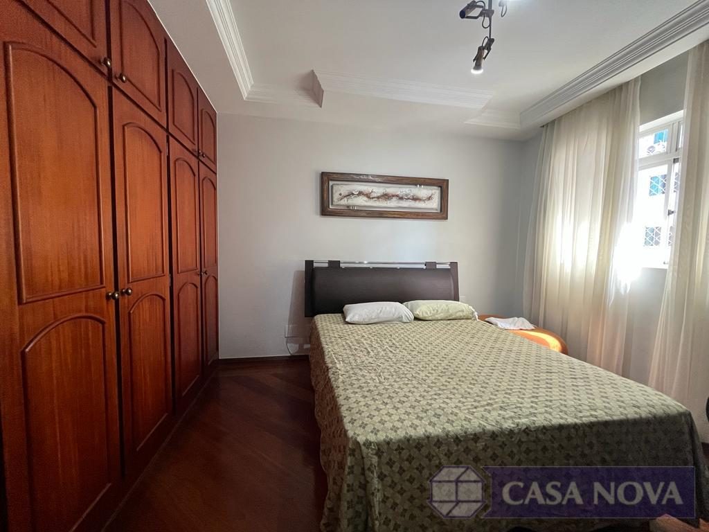 Apartamento à venda no Centro com 178 m², 4 quartos e 2 vagas — foto 3