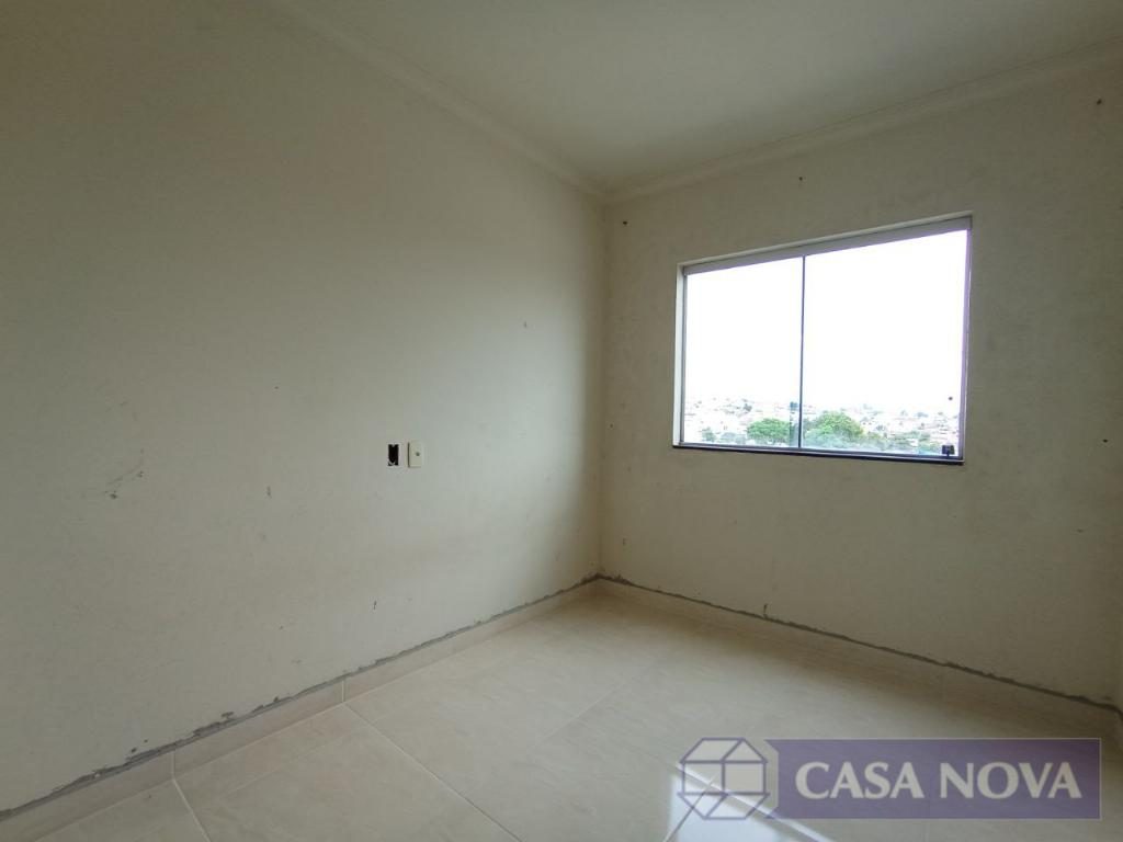 Sobrado à venda na Dona Rosa com 180 m², 4 quartos e 1 vaga — foto 2