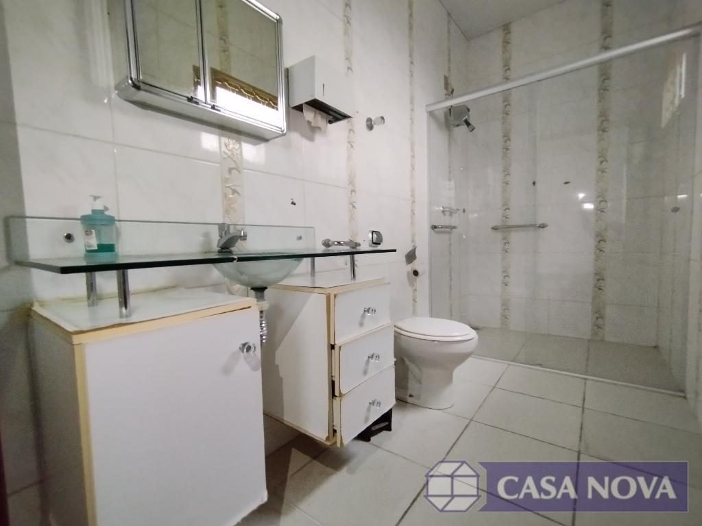 Casa para alugar no Centro com 140 m², 3 quartos e 2 vagas — foto 4