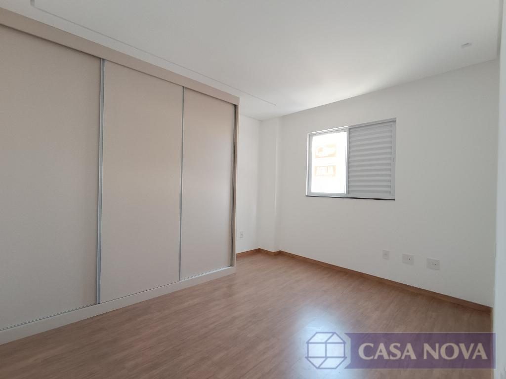 Apartamento para alugar no Centro com 140 m², 3 quartos e 2 vagas — foto 2