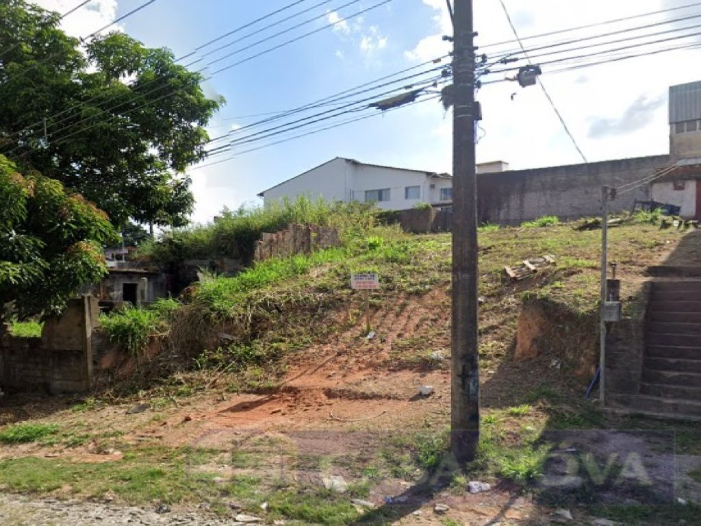 Lote à venda no L. P. Pereira com 330 m² — foto 2