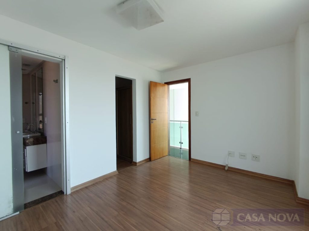 Apartamento à venda no Jardim Belvedere com 255.201 m², 3 quartos e 2 vagas — foto 3