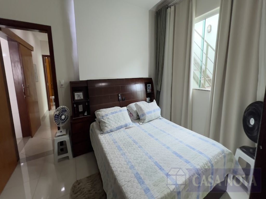 Casa à venda no Itaí com 214 m², 3 quartos e 3 vagas — foto 4